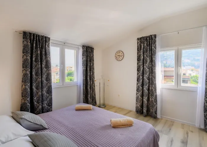 Dora Apartament